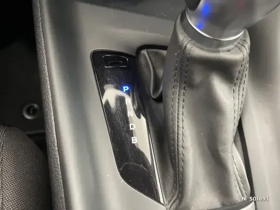 TOYOTA C-HR - voiture d'occasion - Photo 27