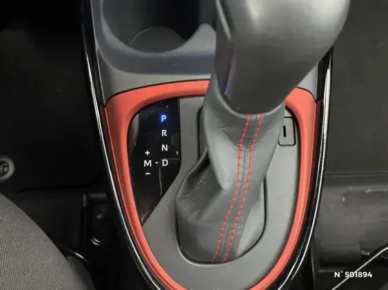 TOYOTA AYGO X - voiture d'occasion - Photo 27