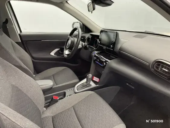 TOYOTA YARIS CROSS I - voiture d'occasion - Photo 10