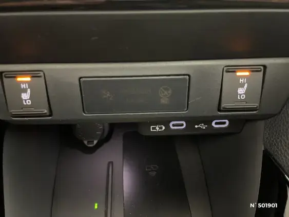 TOYOTA YARIS IV - voiture d'occasion - Photo 33