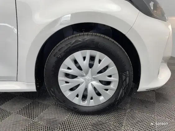 TOYOTA YARIS IV - voiture d'occasion - Photo 8