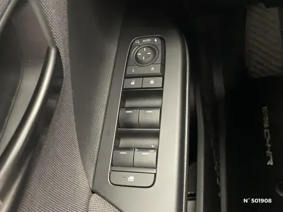 TOYOTA C-HR II - voiture d'occasion - Photo 29