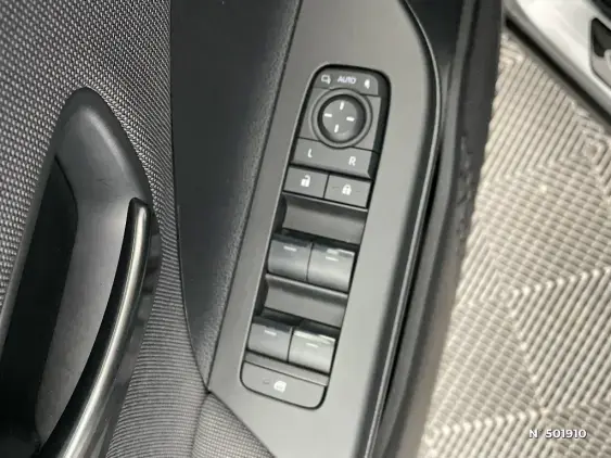 TOYOTA C-HR II - voiture d'occasion - Photo 26