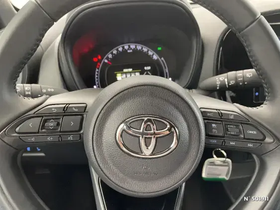 TOYOTA AYGO X - voiture d'occasion - Photo 29