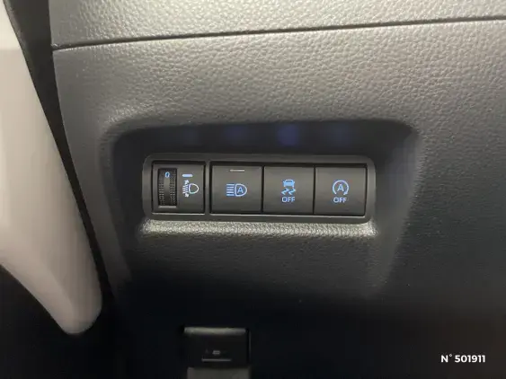 TOYOTA AYGO X - voiture d'occasion - Photo 30