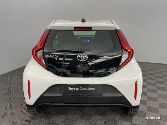 TOYOTA AYGO X - voiture d'occasion - Photo 6