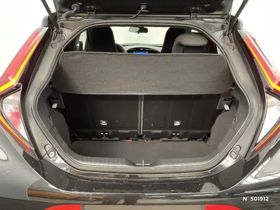 TOYOTA AYGO X - voiture d'occasion - Photo 7