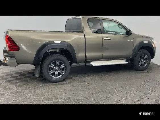 TOYOTA HILUX VIII - voiture d'occasion - Photo 5