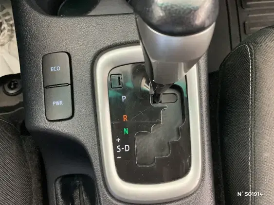 TOYOTA HILUX VIII - voiture d'occasion - Photo 27