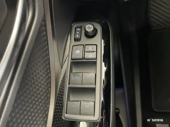 TOYOTA C-HR - voiture d'occasion - Photo 28
