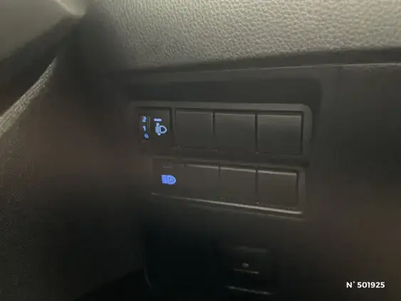 TOYOTA YARIS CROSS I - voiture d'occasion - Photo 31