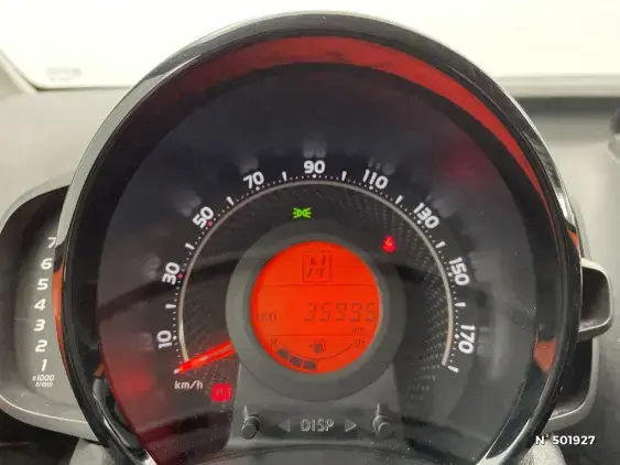 TOYOTA AYGO II - voiture d'occasion - Photo 12