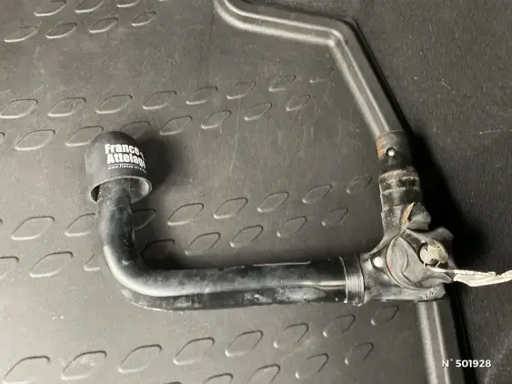 TOYOTA C-HR - voiture d'occasion - Photo 26