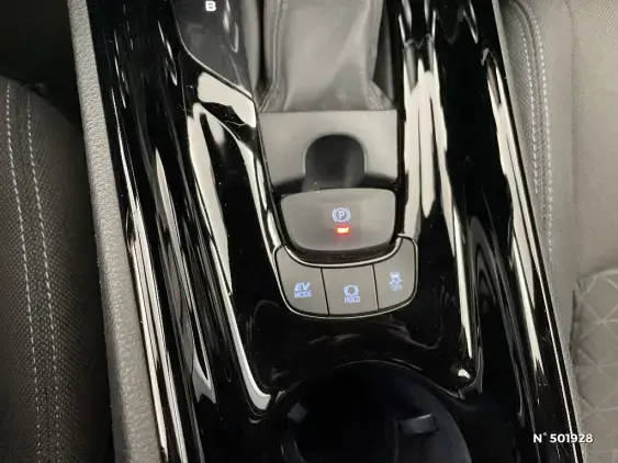 TOYOTA C-HR - voiture d'occasion - Photo 27
