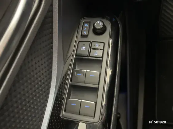 TOYOTA C-HR - voiture d'occasion - Photo 30