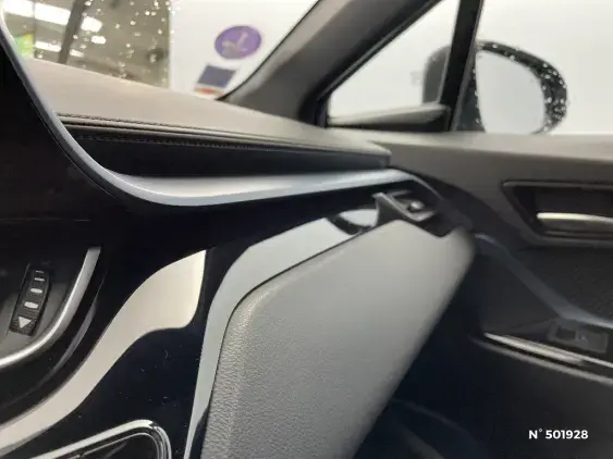 TOYOTA C-HR - voiture d'occasion - Photo 32