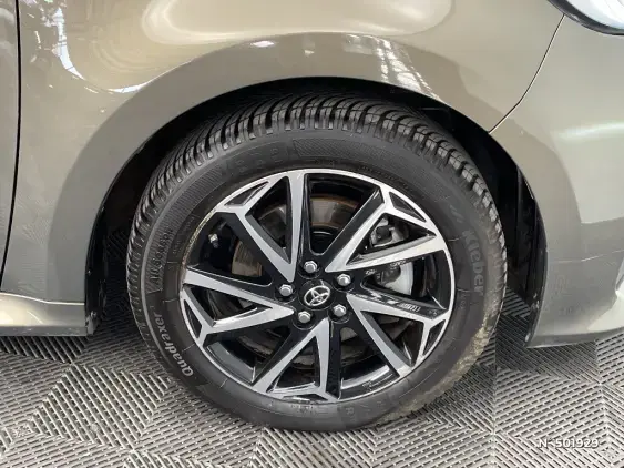 TOYOTA YARIS IV - voiture d'occasion - Photo 8