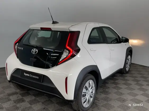TOYOTA AYGO X - voiture d'occasion - Photo 4