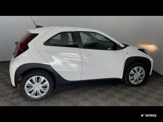 TOYOTA AYGO X - voiture d'occasion - Photo 5