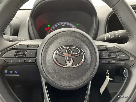 TOYOTA AYGO X - voiture d'occasion - Photo 27