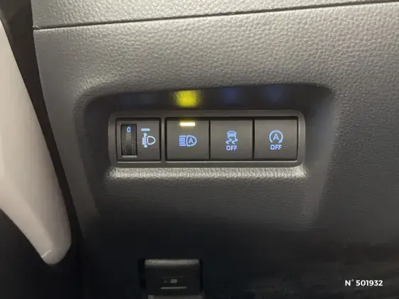 TOYOTA AYGO X - voiture d'occasion - Photo 28