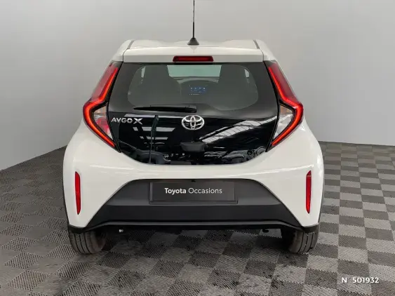 TOYOTA AYGO X - voiture d'occasion - Photo 6
