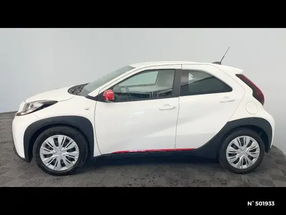 TOYOTA AYGO X - voiture d'occasion - Photo 2