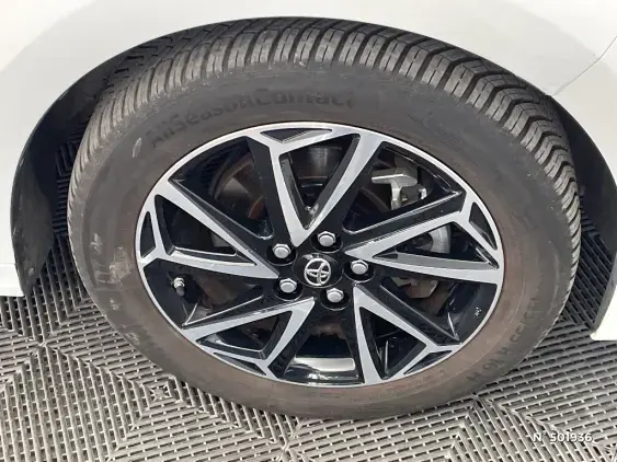 TOYOTA YARIS IV - voiture d'occasion - Photo 8