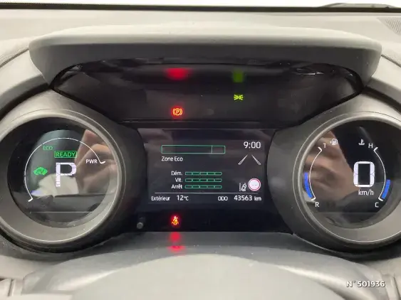 TOYOTA YARIS IV - voiture d'occasion - Photo 12