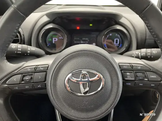 TOYOTA YARIS IV - voiture d'occasion - Photo 32