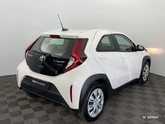 TOYOTA AYGO X - voiture d'occasion - Photo 4