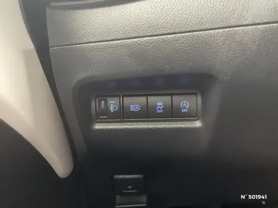 TOYOTA AYGO X - voiture d'occasion - Photo 30