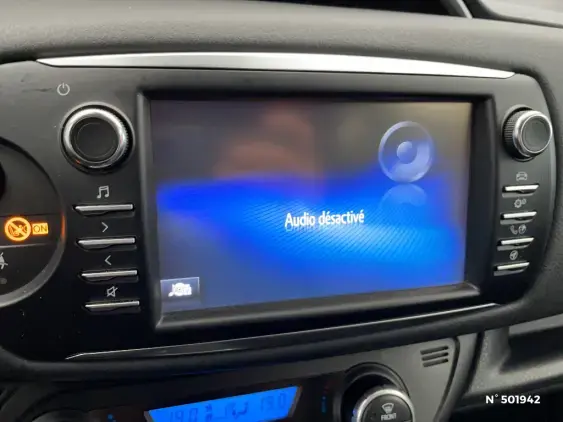 TOYOTA YARIS III - voiture d'occasion - Photo 13