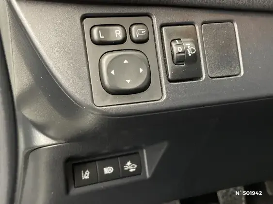 TOYOTA YARIS III - voiture d'occasion - Photo 15