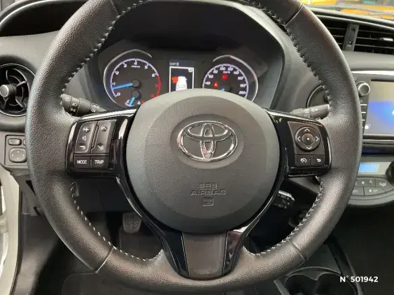 TOYOTA YARIS III - voiture d'occasion - Photo 27