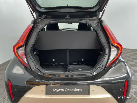 TOYOTA AYGO X - voiture d'occasion - Photo 7