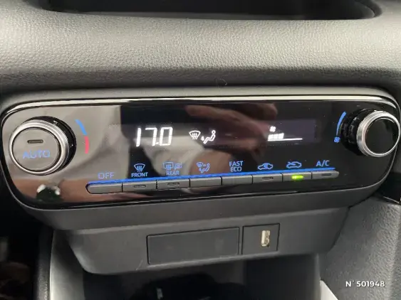 TOYOTA YARIS IV - voiture d'occasion - Photo 28