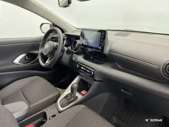 TOYOTA YARIS IV - voiture d'occasion - Photo 10