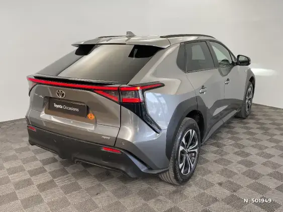 TOYOTA BZ4X - voiture d'occasion - Photo 4