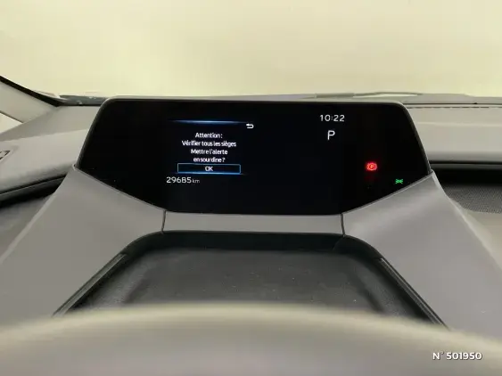 TOYOTA PRIUS V - voiture d'occasion - Photo 12