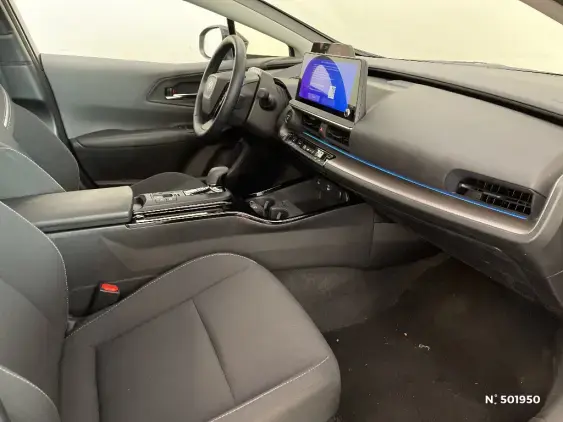 TOYOTA PRIUS V - voiture d'occasion - Photo 10