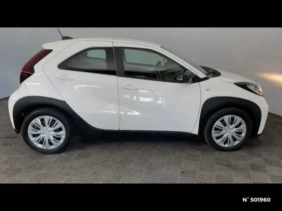 TOYOTA AYGO X - voiture d'occasion - Photo 5