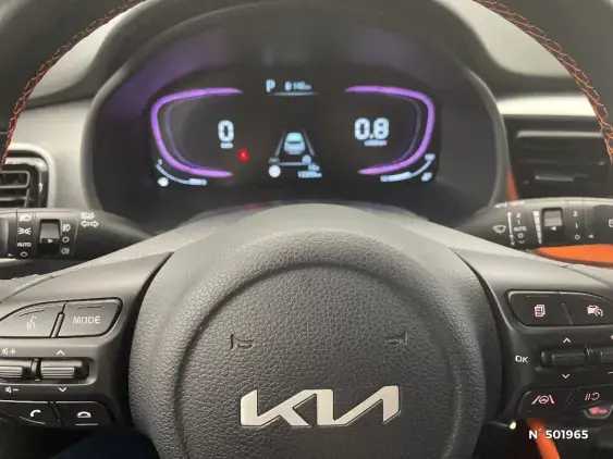 KIA STONIC - voiture d'occasion - Photo 12