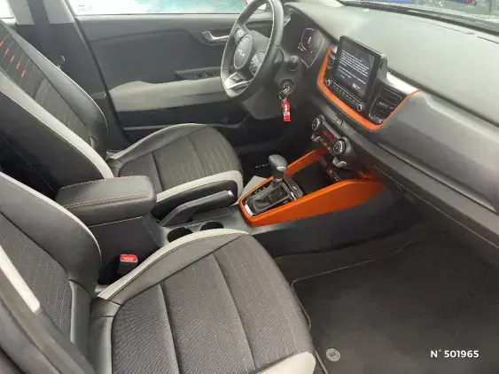 KIA STONIC - voiture d'occasion - Photo 10