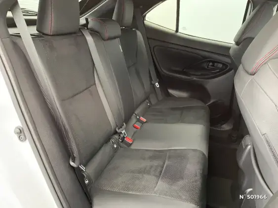 TOYOTA YARIS CROSS I - voiture d'occasion - Photo 11
