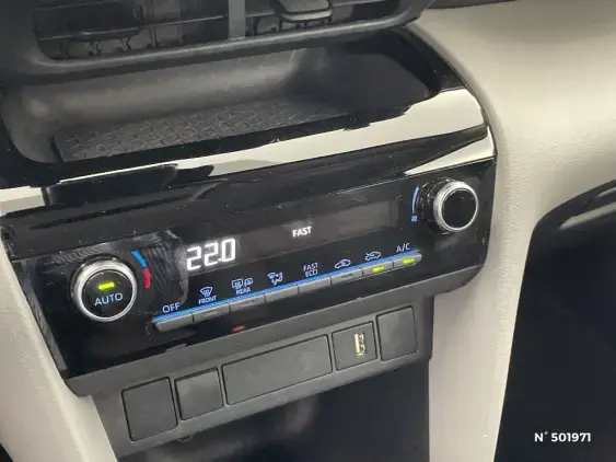 TOYOTA YARIS CROSS I - voiture d'occasion - Photo 27
