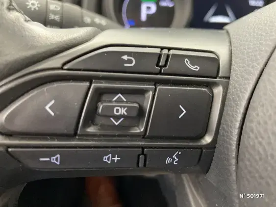 TOYOTA YARIS CROSS I - voiture d'occasion - Photo 29