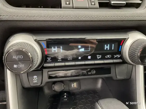 TOYOTA RAV4 V - voiture d'occasion - Photo 15