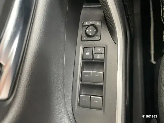 TOYOTA RAV4 V - voiture d'occasion - Photo 30