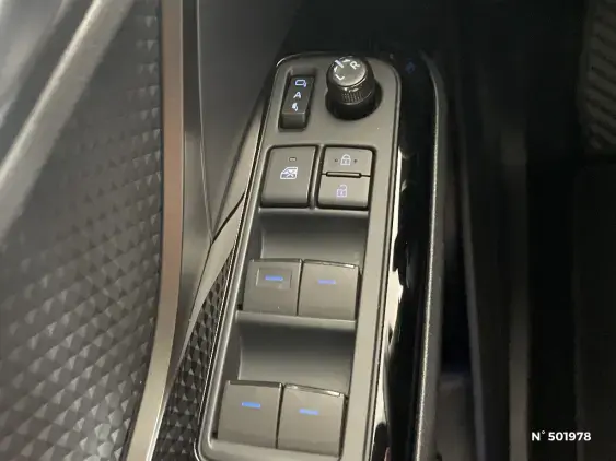 TOYOTA C-HR - voiture d'occasion - Photo 28